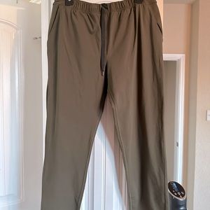 Lululemon joggers